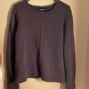Small women’s Patagonia wool sweater